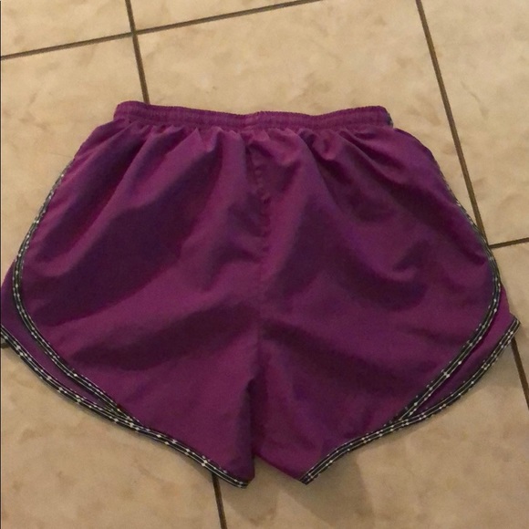 Nike Shorts - Picture 2 of 2